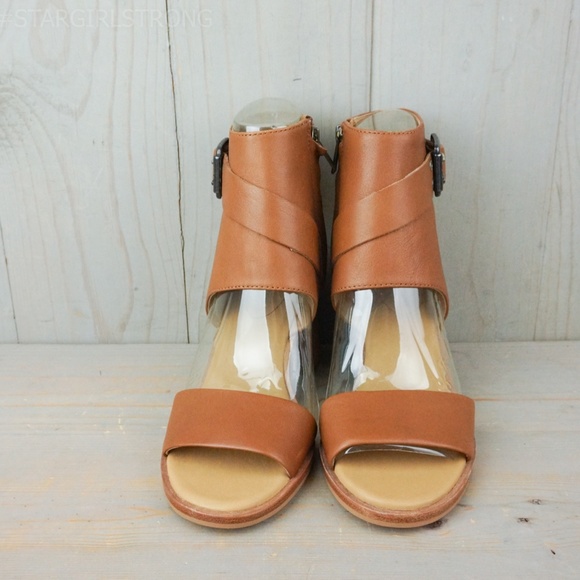 UGG Shoes - ugg claudette peep toe leather block heel  sandals heels nib